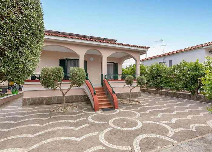 Stunning Home In Castel Volturno